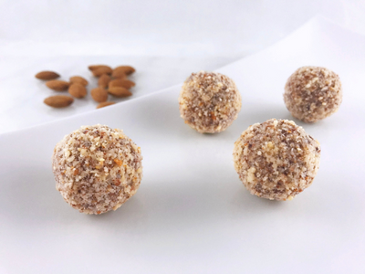 Keto Almond Energy Protein Balls Fat Bombs 4/8